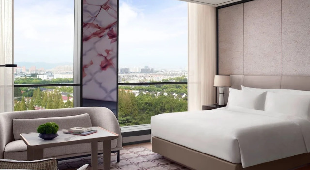 The Ritz-Carlton, Suzhou, Buchen Sie Hotel Suzhou (Jiangsu) China, in der Nähe von North Tongjing Road Station