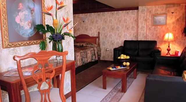 Полулюкс El Dorado Inn