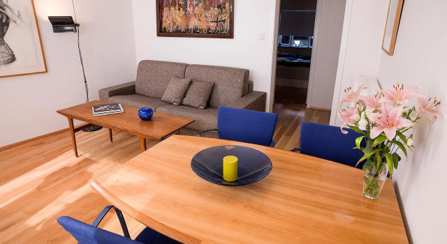 Reykjavik Central Apartments, Забронировать Апартаменты/квартира Отели Хёвюдборгарсвайдид с парковкой, Парковка