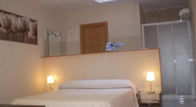 Hostal Ruiz, Забронировать Хостел Сория Кастилия и Леон, рядом с Дворец графов Гомара
