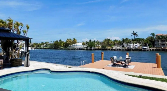 Вилла 5 Bedroom Luxe Villa on Deep Water Intracoastal
