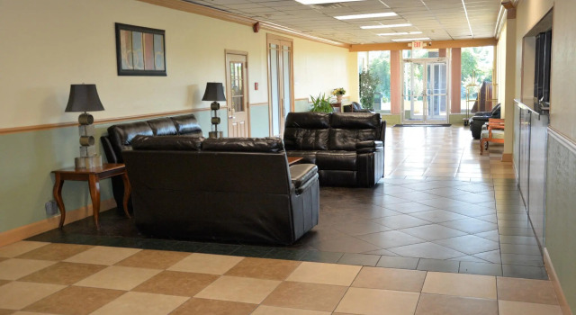 Columbus Grand Hotel & Banquet Center, Prenota Hotel Hotel a Ohio con piscina, Piscina