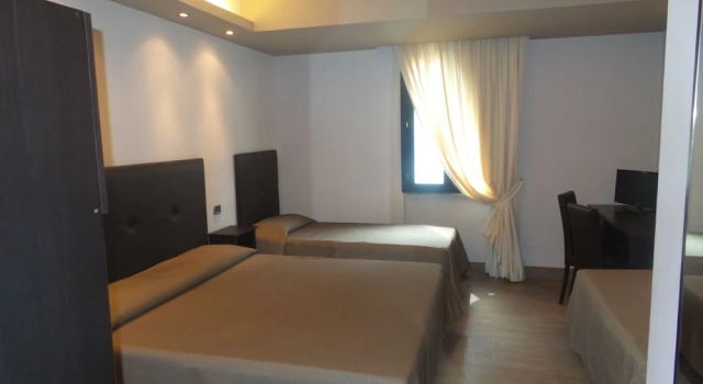 Четырёхместный номер Standard BNS Hotel Francisco