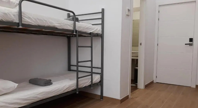 Hub Hostel Seville, Забронировать Хостел Хостелы Севильи, рядом с Андалузский центр современного искусства, Хостел