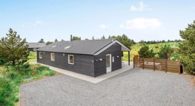 "Acucena" - 1.2km from the sea in Western Jutland, Varaa Hotelli Blåvand 