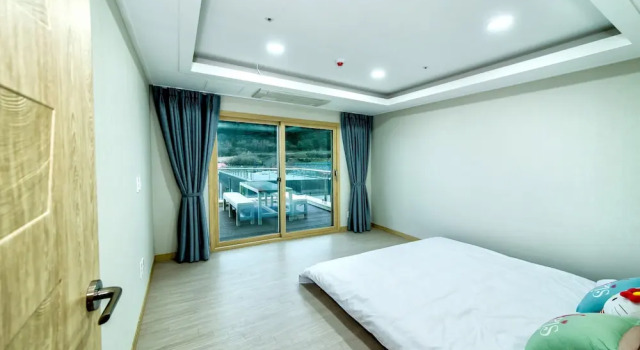 Семейный люкс Blue Whale Resort