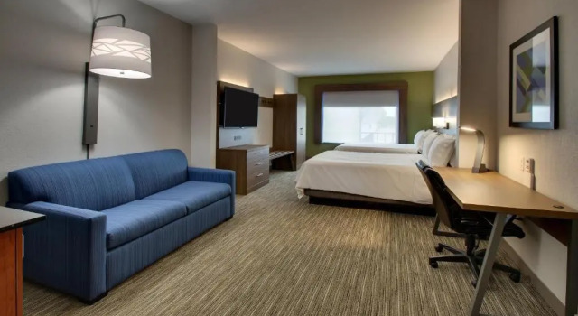 Одноместный люкс Holiday Inn Express Hotel & Suites Waukegan/Gurnee by IHG