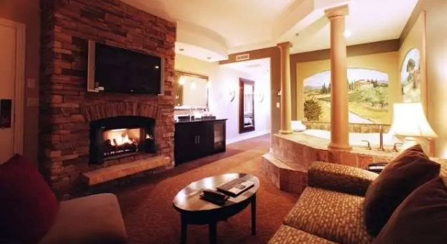Номер Deluxe Bellasera Hotel & Suites Paso Robles, Tapestry by Hilton