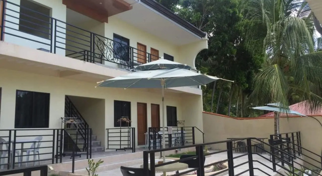 Joaquim's Lodge, Book Hotel Oslob Cebu