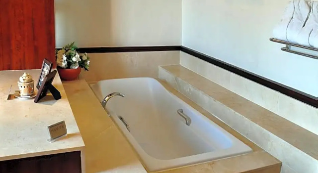 Двухместный номер Deluxe Hotel November