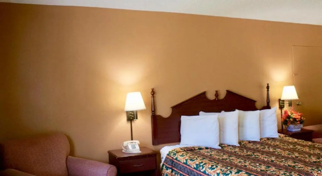 Номер Standard Rodeway Inn Monroe