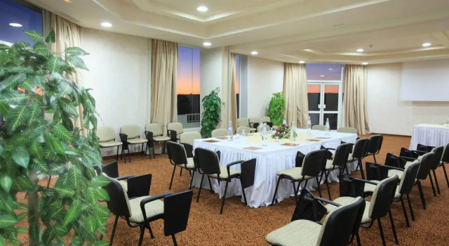 El Mouradi Tozeur, Rezervovat Hotel Hotely v Tozeur s parkováním, Parkování