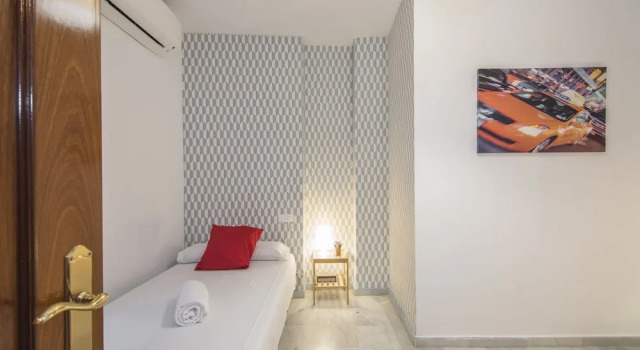Апартаменты с красивым видом из окна Apartamentos Granata