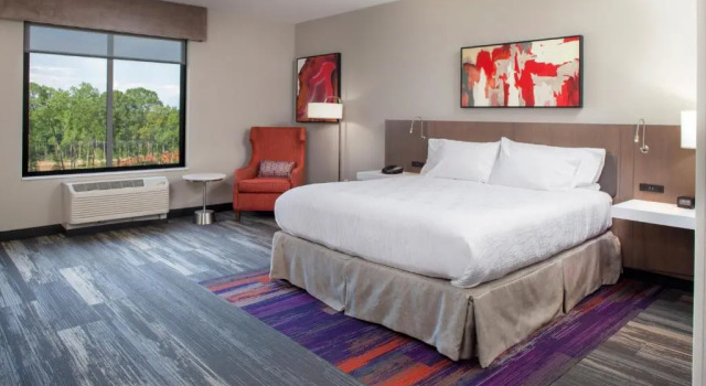 Двухместный номер Hilton Garden Inn Charlotte Waverly