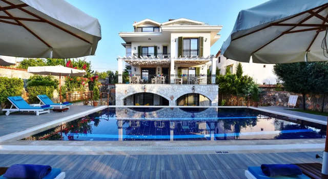 Villa Tn Hotel - Adulst Only
