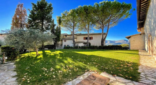 Коттедж Spoleto Splash : Cisterna/sleeps 2/3/wifi/aircon - Beautiful Views all Around