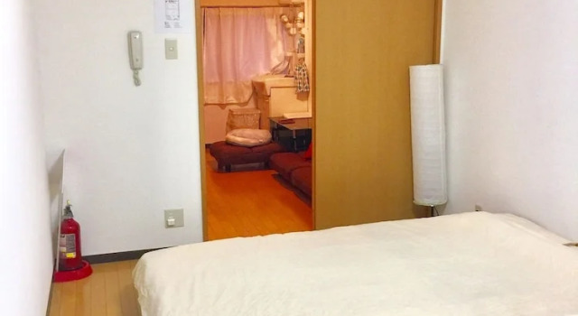 Коттедж Central Osaka House