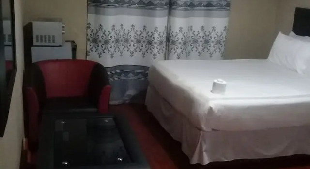 Двухместный номер Standard Miraton Eastgate Suites