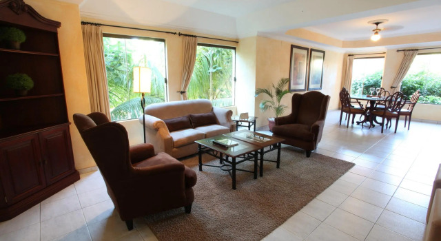 Buganvillas Hotel Suites & Spa, Book Resort Hotels in Santa Cruz Region with Parking, Parking