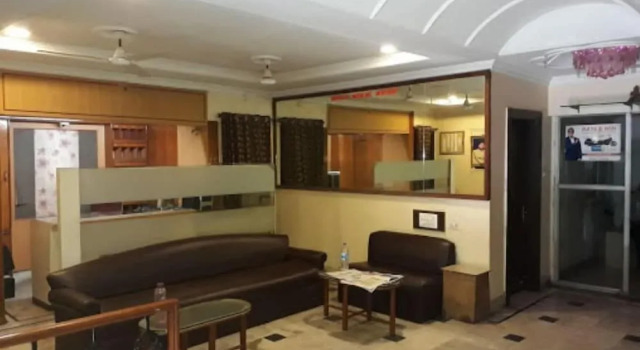 Hotel JK Raj