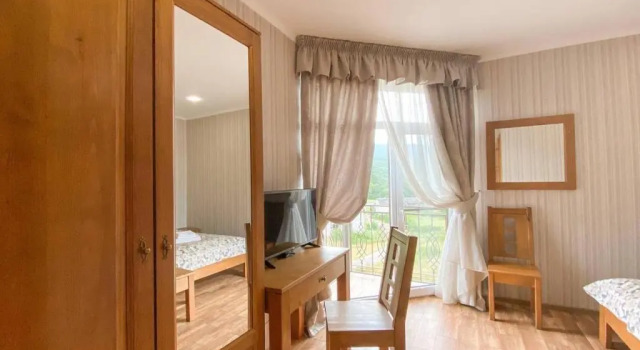 Mini hotel Solnce Karpat, Réserver Auberge Polyana Transcarpathia