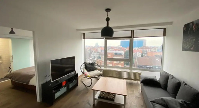 Brussels By Night panoramic studio apartment for 2, Забронировать Апартаменты/квартира Брюссель Брюссельский столичный регион, рядом с Паннейнхёйс