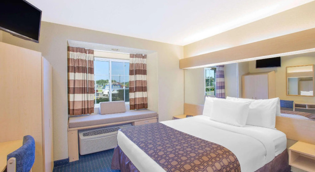 Двухместный номер Standard Microtel Inn & Suites by Wyndham Albertville