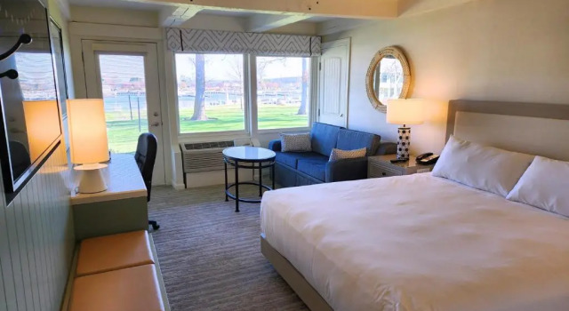 Двухместный номер Resort View Abbey Resort and Avani Spa