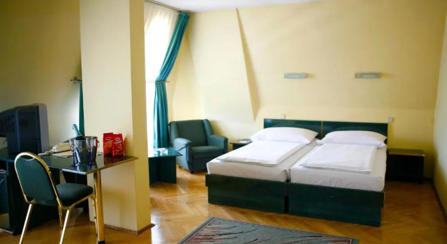 Семейный номер Standard Hotel Bara Budapest