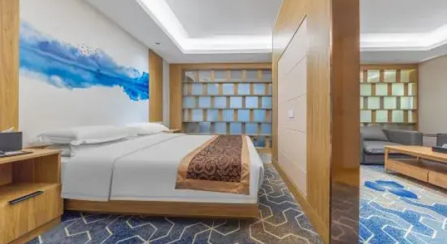 Люкс Deluxe Rongcheng Celebrity Hotel High Speed Rail Station Shop