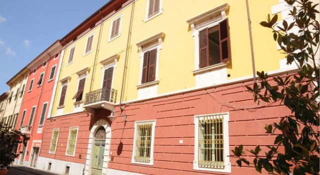 Cavour 33