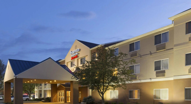 Fairfield Inn & Suites by Marriott® Grand Rapids Airport