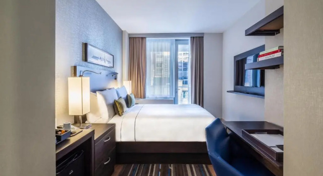 Двухместный номер Deluxe с балконом The Bernic Hotel New York City,Tapestry Collection by Hilton
