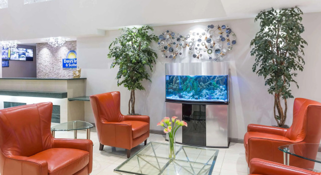 Days Inn & Suites by Wyndham Fort Myers Near JetBlue Park