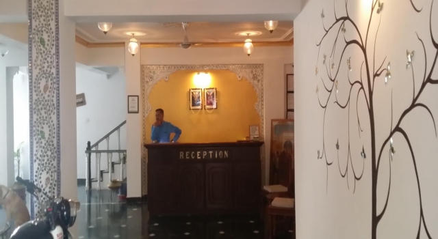 Hotel Poonam Haveli, Boek Hotel Udaipur Rajasthan