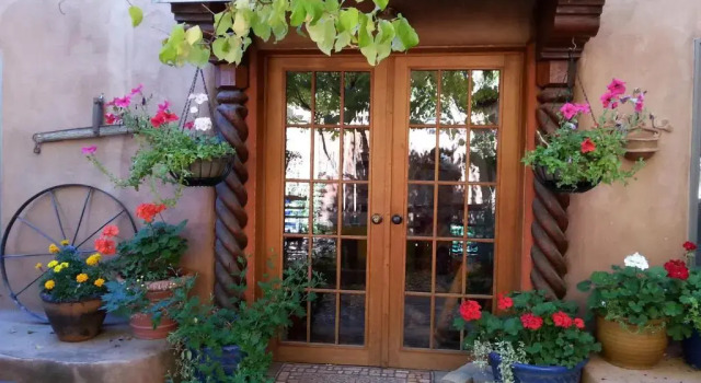 Люкс с видом на сад La Dona Luz Inn an Historic B&B