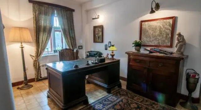 Czerwony Dwór, Réserver Hôtel Krynica-Zdrój 