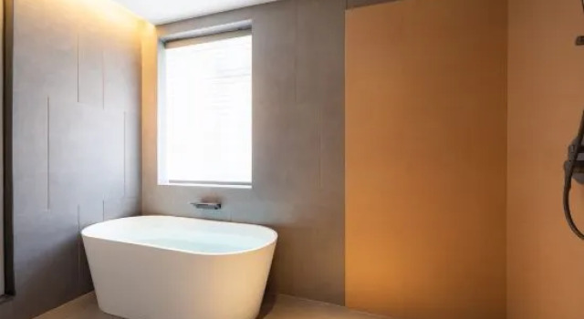 Люкс Yuerong Hotel (Liaoyang Liaohua Tesco)