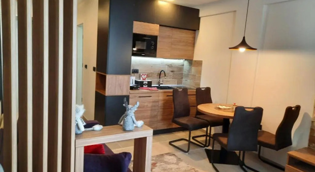 Студия Apartman Enjoy N82 Milmari&spa