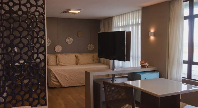 Люкс с видом на море Magna Praia Hotel