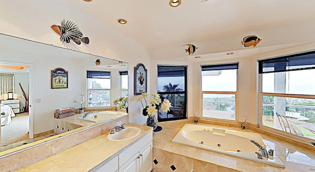 New Listing! Kona Sunset Hale W/ Ocean Views 3 Bedroom Home