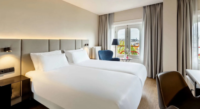NH Amsterdam Schiller