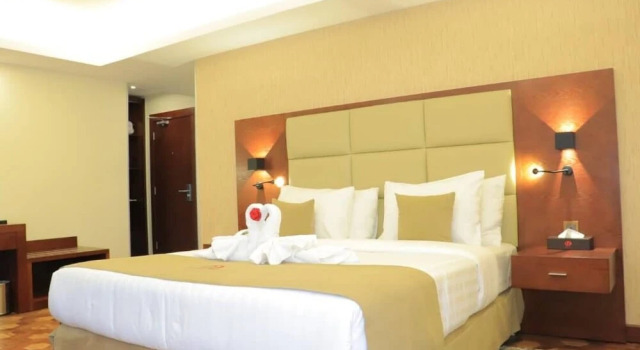 Desalegn Hotels And Resort