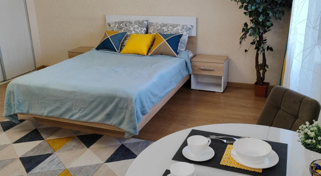 Lyubimyye kvartiry on Azina Street, Book Apartment Hotels in Kirov Region with Parking, Parking