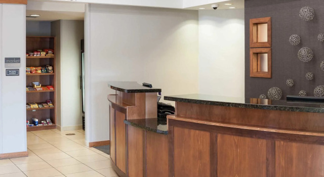 Residence Inn Phoenix North Happy Valley, Забронировать Отель Дир-Вэлли 