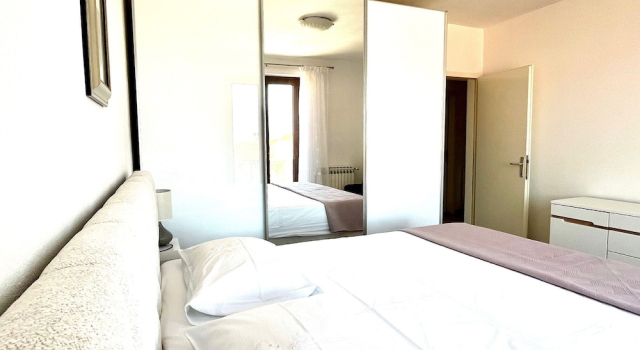 Apartment Vito, Prenota Appartamento Brac Island Omiš