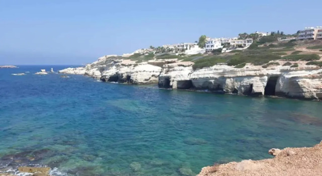 Kambi Gardens 3, two bedrooms semi detached house, Book Hotel Hotels in Chlorakas with a Pool, Swimming Pool