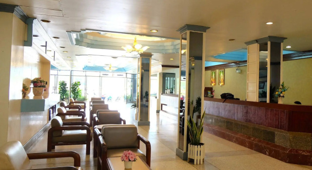Vieng Thong Hotel, Забронировать Отель Отели Краби-таун с завтраком, рядом с Школа Аммартпаничнукул на Краби, Завтраки