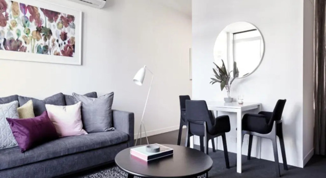Апартаменты c 1 комнатой Punthill South Yarra Grand