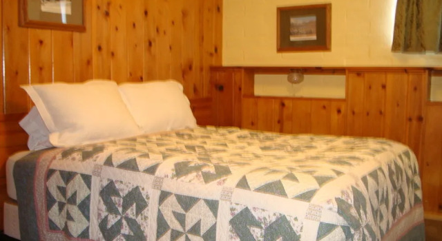 Lake Front Cabins, Buchen Sie Ferienhaus June Lake Mammoth